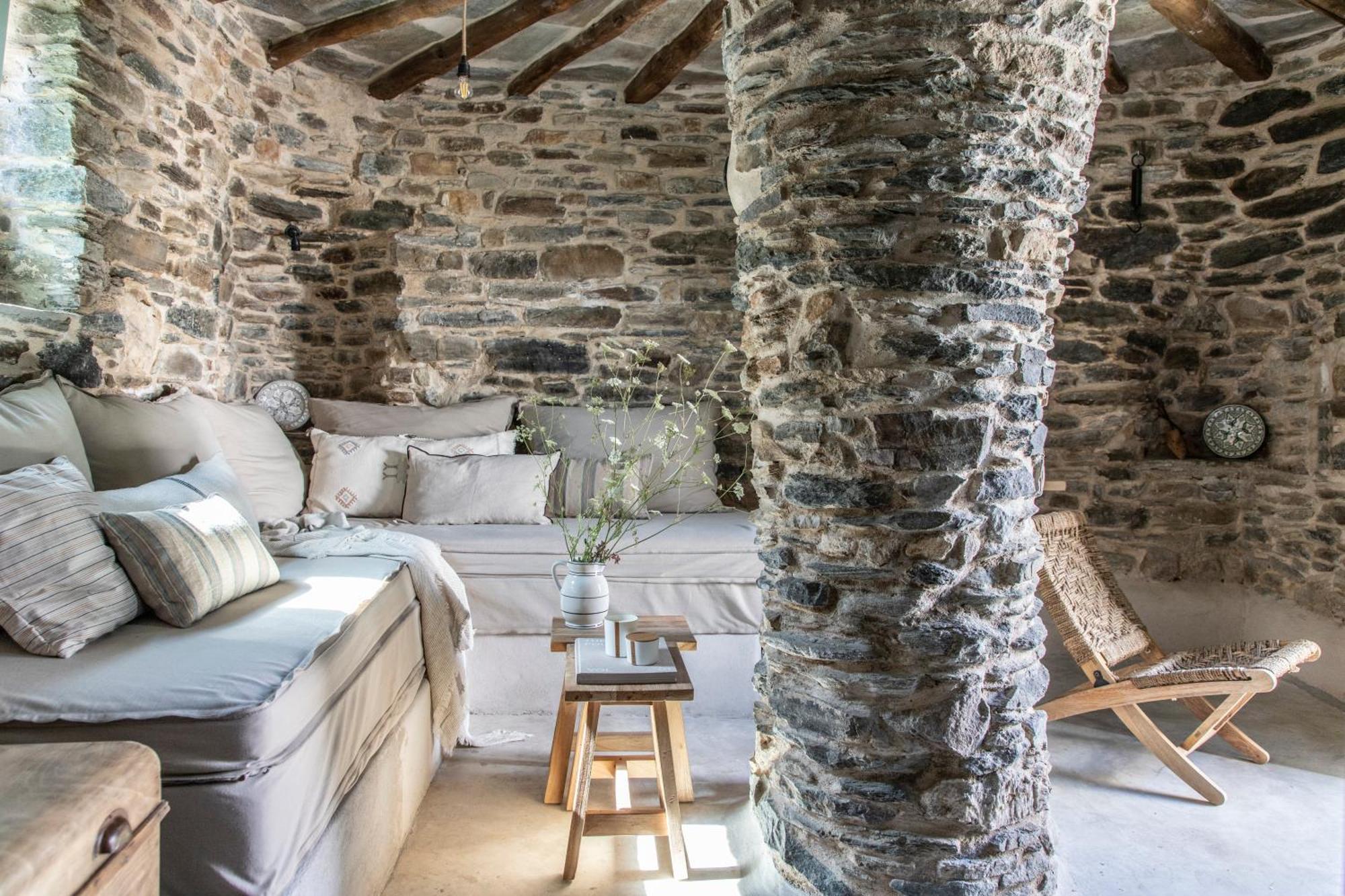 Вілла Onos Eco Living Mesi  Екстер'єр фото